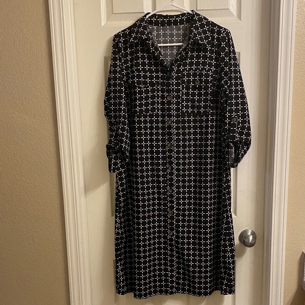 Black and White Patterned Women's Dress